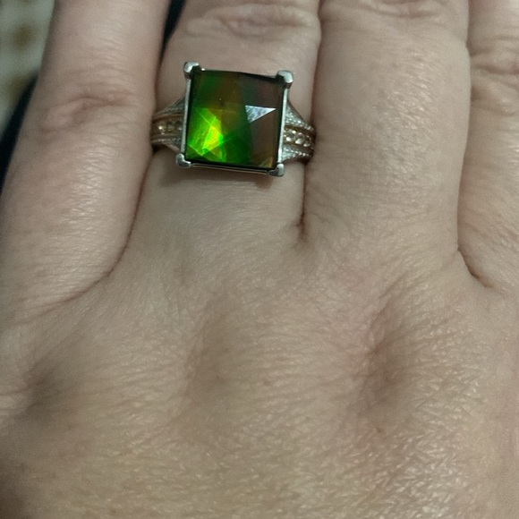 Korite Ammolite Ring- Raye Sterling Silver Topaz Ring - Picture 4 of 7